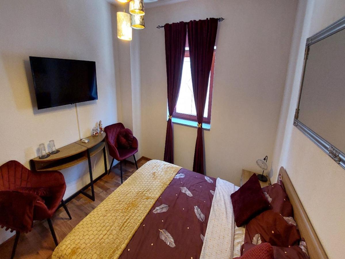קרס Rooms Argo מראה חיצוני תמונה