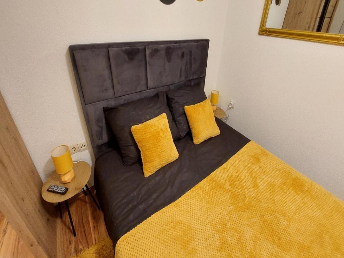קרס Rooms Argo מראה חיצוני תמונה