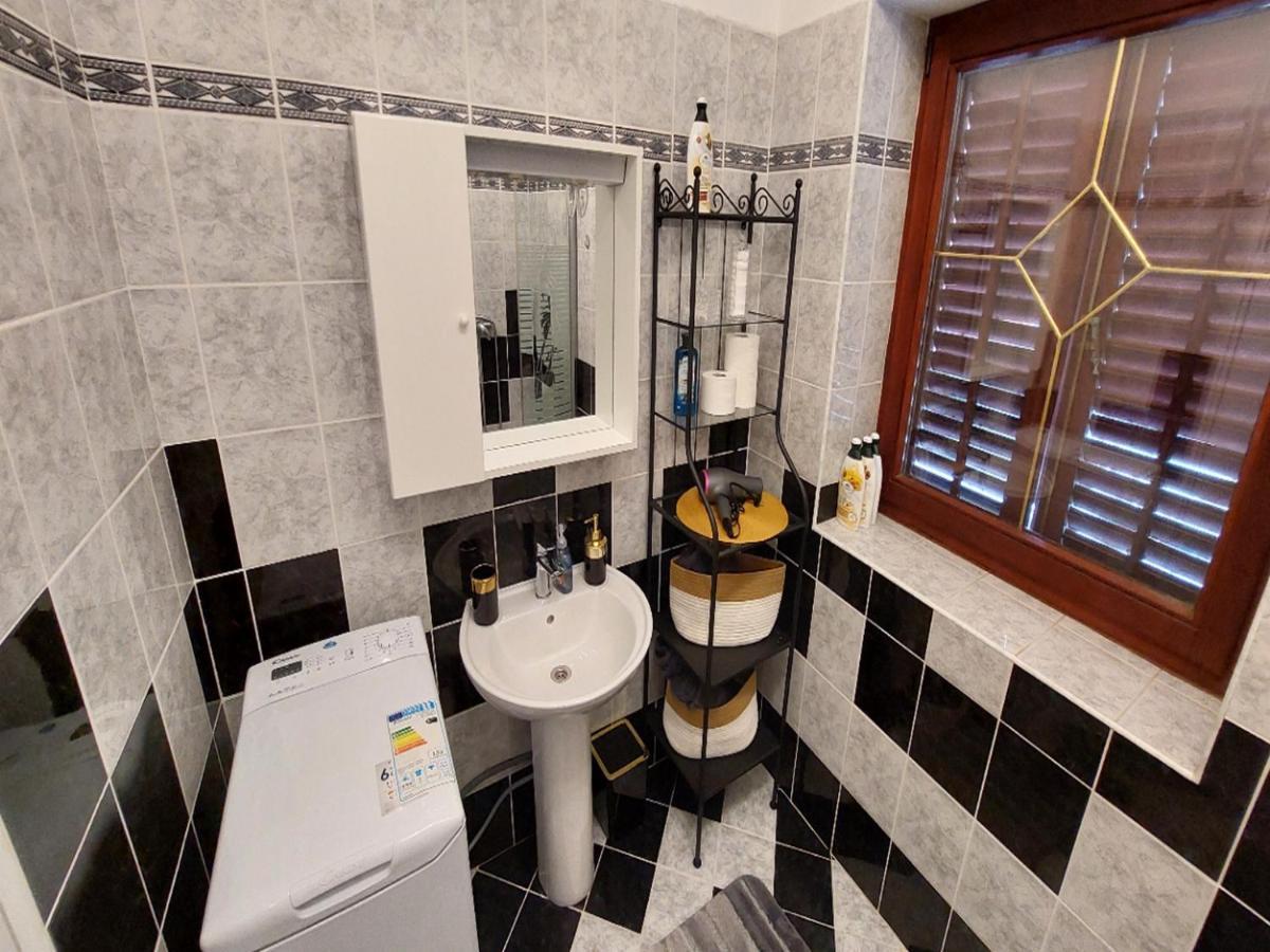 קרס Rooms Argo מראה חיצוני תמונה
