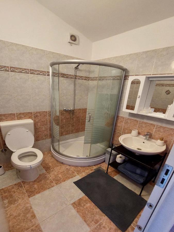 קרס Rooms Argo מראה חיצוני תמונה